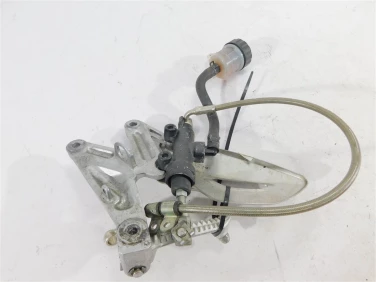 Set podnÓŻek prawy przÓd triumph street triple 675r 08-12 t2082062