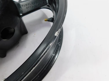 Felga koŁo tyŁ suzuki dl 650 v-storm 04-06 6411106g01019