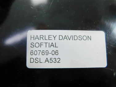 Dekiel kapa silnik lewa harley davidson softial 60769-06