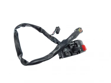 PRZEŁĄCZNIK PRAWY PRZÓD SUZUKI GSX 1400 01-07 3720016G11