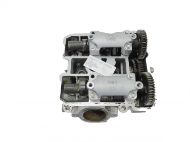 GŁOWICA SILNIK GÓRA SUZUKI DL 1000 V-STROM 13-19 1110031J00 USZKODZONA