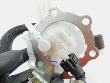 Pompa paliwa zbiornik husqvarna 401 svartpilen 20-22 28107088000