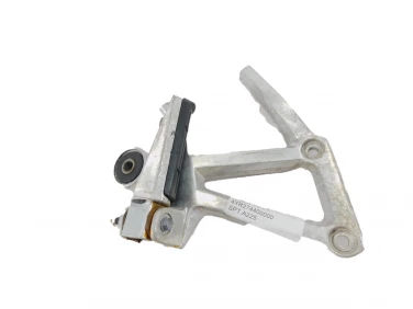 SET PODNÓŻEK PRAWY TYŁ YAMAHA FZS 600 FAZER 98-01 4YR274400000