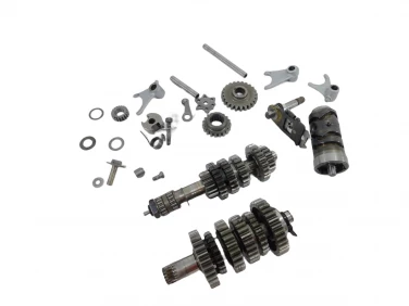 SKRZYNIA BIEGÓW SUZUKI RM 125 1983 2412114511