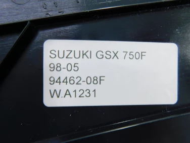Plastik wypeŁnienie owiewka suzuki gsx 750f 98-05 94462-08f