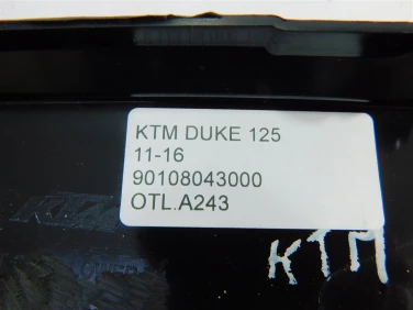 Ogon owiewka tyŁ lewy ktm duke 125 11-16 90108043000