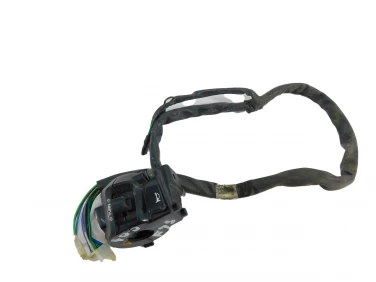 PRZEŁĄCZNIK LEWY PRZÓD YAMAHA FJS 600 SILVER WING 01-04 35020MCT690