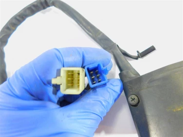 PrzeŁĄcznik lewy przÓd yamaha fzs 600 fazer 98-01 5dm839690000