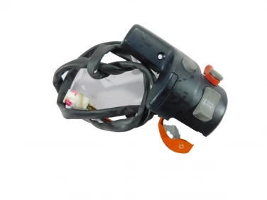 PRZEŁĄCZNIK PRAWY PRZÓD BMW R 850 RT 00-06 7673558
