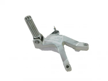SET PODNÓŻEK PRAWY TYŁ YAMAHA YZF 600 THUNDERCAT 96-03 4JH2742L0300