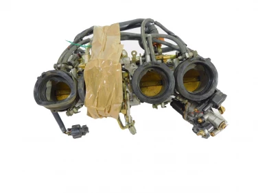 PRZEPUSTNICA GAŹNIK YAMAHA YZF-R1 1000 RN12 04-06 USZKODZONA 5VY137503000