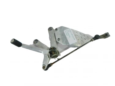 SET PODNÓŻEK LEWY PRZÓD HONDA CBR 900 RR 92-94 50700MV4000