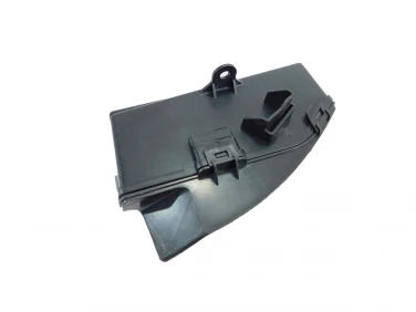 SCHOWEK PLASTIK SUZUKI VLR 1800 08-13 92211-22HO