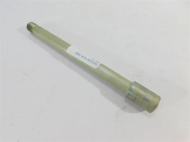 OŚ oŚka wahacza suzuki vlr 1800 08-13 6121148g00