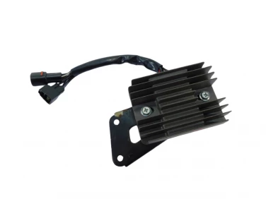 REGULATOR NAPIĘCIA SUZUKI DL 650 V-STROM 12-16 SH811AA