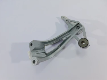 Set podnÓŻek prawy tyŁ yamaha fz1 1000 fazer 06-15 2d12742l0000