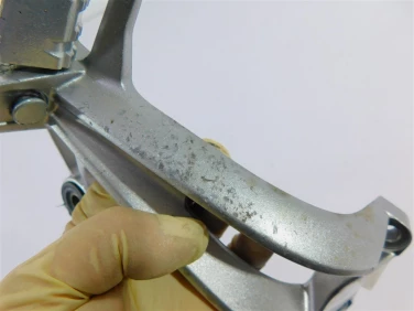 Set podnÓŻek prawy tyŁ yamaha fz1 1000 fazer 06-15 2d12742l0000