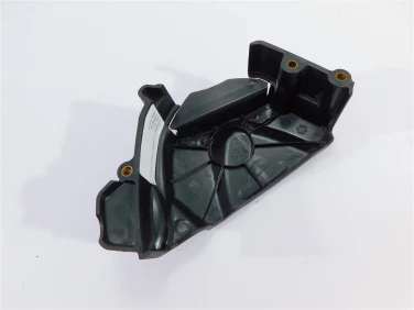 Dekiel kapa silnik lewa triumph street triple 675 r 08-12 1260259