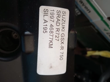 Silnik engine suzuki gsx-r 750 srad r727 1997 46877km
