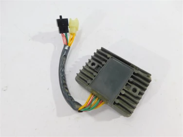 Regulator napiĘcia ducati hypermotard 1100 evo 07-13 54040111c