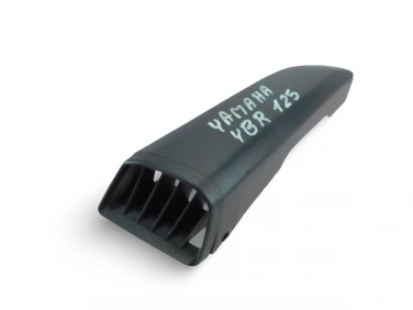 PLASTIK WYPEŁNIENIE OWIEWKA YAMAHA YBR 125 09-15 3D9F137W0000