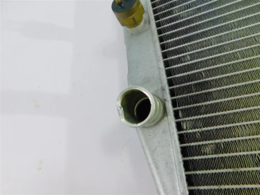 ChŁodnica wody przÓd kawasaki zx-7r 750 ninja 96-03 uszkodzona 390601133