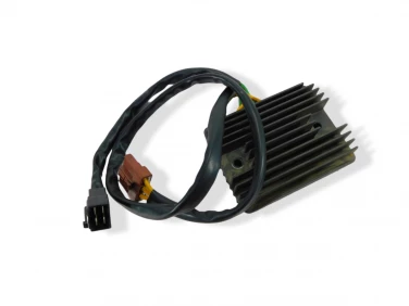 REGULATOR NAPIĘCIA PIAGGIO MP3 500 LT 14-16 639110