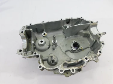 Dekiel pokrywa can-am outlander 400 g1 6610462