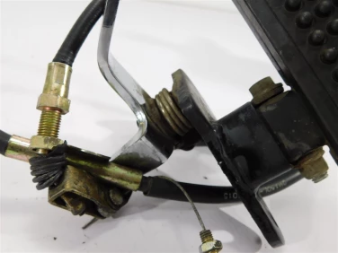 PodnÓŻek stopka qingqi global eagle qm250 2007 