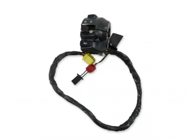 PRZEŁĄCZNIK LEWY PRZÓD SUZUKI GSX-R 750 04-05 3740029G10