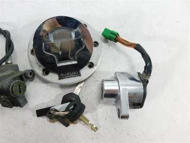 Zamek stacyjka kluczyk suzuki vz 800 marauder 95-05 3700048830
