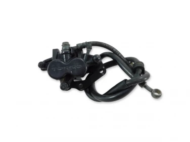 ZACISK HAMULEC PRZÓD PRAWY SUZUKI VZ 800 MARAUDER 95-05 5930120820