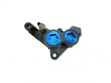 ZACISK HAMULEC PRZÓD LEWY YAMAHA BT 1100 BULLDOG 01-06 5DM2580T0000