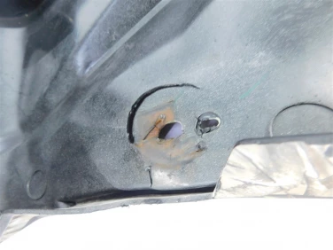 BŁotnik nadkole plastik can-am outlander max xmr g2 uszkodzony 705006008