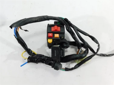 PrzeŁĄcznik lewy cf moto c-force 500 ho 9cr6-160600-30001