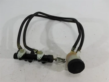 Pompa hamulcowa cf moto c-force 500 ho 9cr6-081100