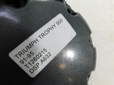 Dekiel kapa silnik prawa triumph trophy 900 91-95 t1260215
