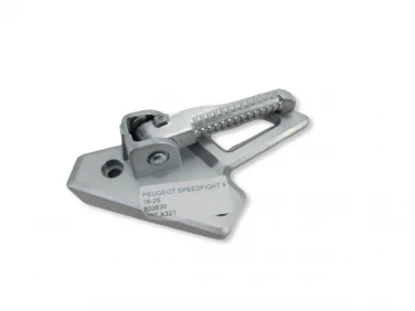 SET PODNÓŻEK PRAWY TYŁ PEUGEOT SPEEDFIGHT 4 16-25 803830