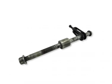 OŚ KOŁA TYŁ TYLNA SUZUKI VZ 800 MARAUDER 95-05 6471124B02