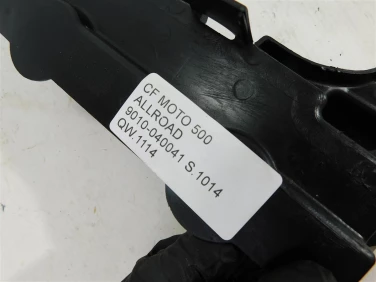 WypeŁnienie plastik cf moto 500 allroad 9010-040041
