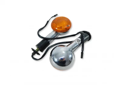 KIERUNEK KIERUNKOWSKAZ SUZUKI VZ 800 MARAUDER 95-05 6331248E00