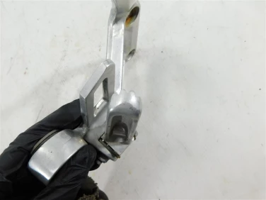 Set podnÓŻek prawy tyŁ yamaha fzs 600 fazer 98-01 4yr274400000