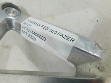 Set podnÓŻek prawy tyŁ yamaha fzs 600 fazer 98-01 4yr274400000