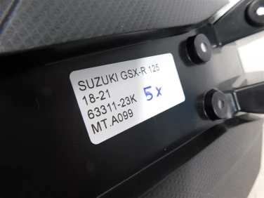 Mocowanie tablicy bŁotnik suzuki gsx-r 125 18-21 63311-23k