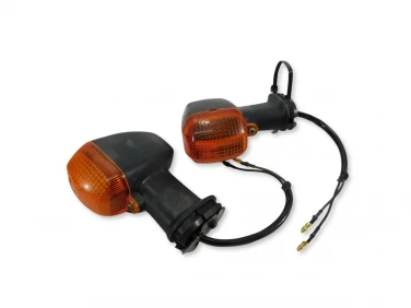 KIERUNEK KIERUNKOWSKAZ YAMAHA FZS 600 FAZER 98-01 4JH8331001P