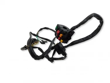 PRZEŁĄCZNIK LEWY CF-MOTO 800 X8 C-FORCE -11 7020-160600-3000