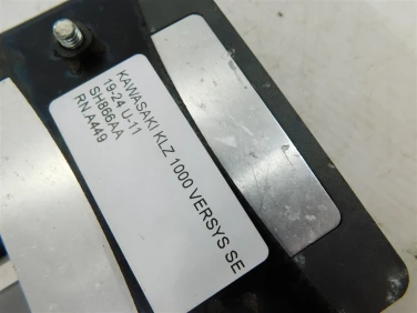 Regulator napiĘcia kawasaki klz 1000 versys se 19-24 u-11 sh866aa