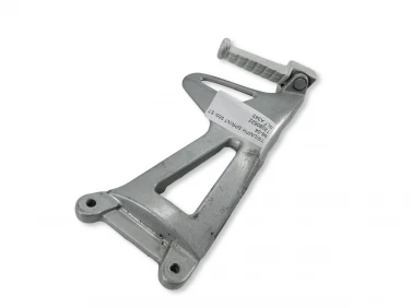 SET PODNÓŻEK LEWY TYŁ TRIUMPH SPRINT 955I ST 98-04 T2080622