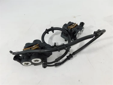 Zacisk hamulcowy kpl yamaha yzf-r7 22-24 1rc2580t0000