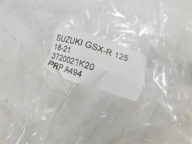 PrzeŁĄcznik prawy przÓd suzuki gsx-r 125 18-21 3720023k20